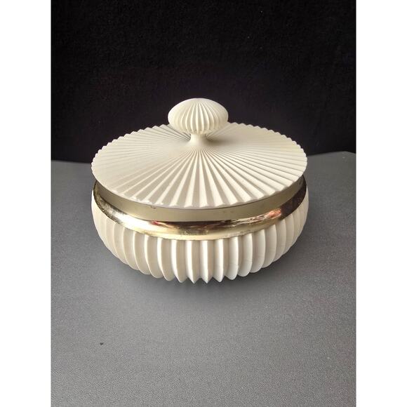 Avon Sonnet Dusting Powder Round Box Decanter - Picture 1 of 4